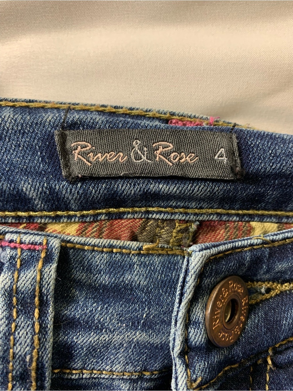 Pre loved RIVER & ROSE jeans womens size 4 - Picture 5 of 7